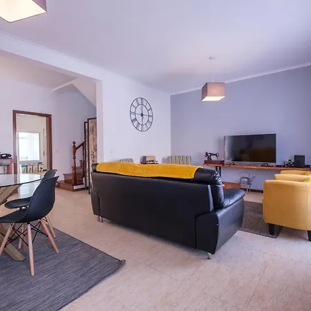 Areal De Santa Barbara Guest house